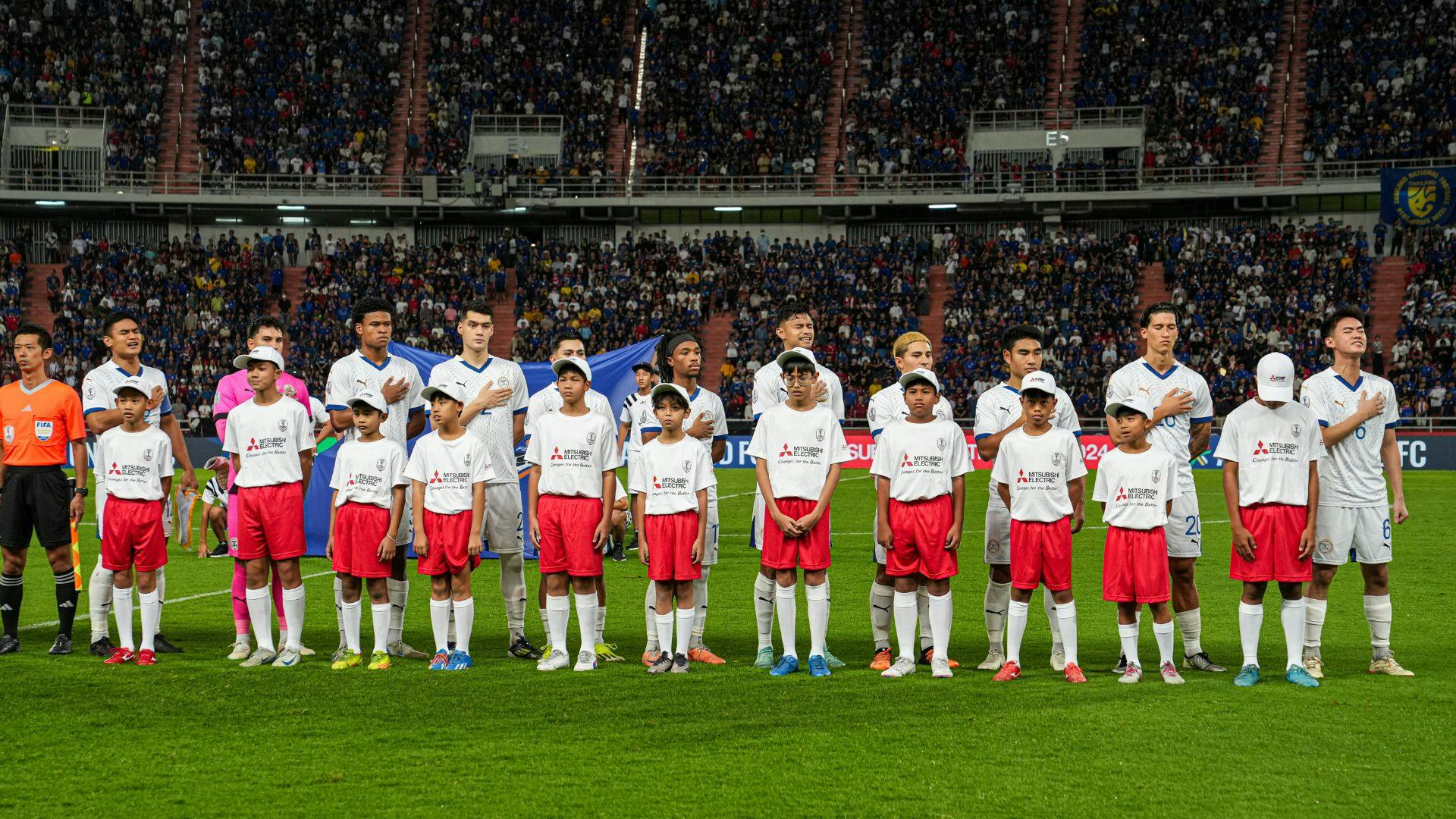 Neil Etheridge, fans rally behind PH men’s football team after ASEAN Cup semis vs Thailand